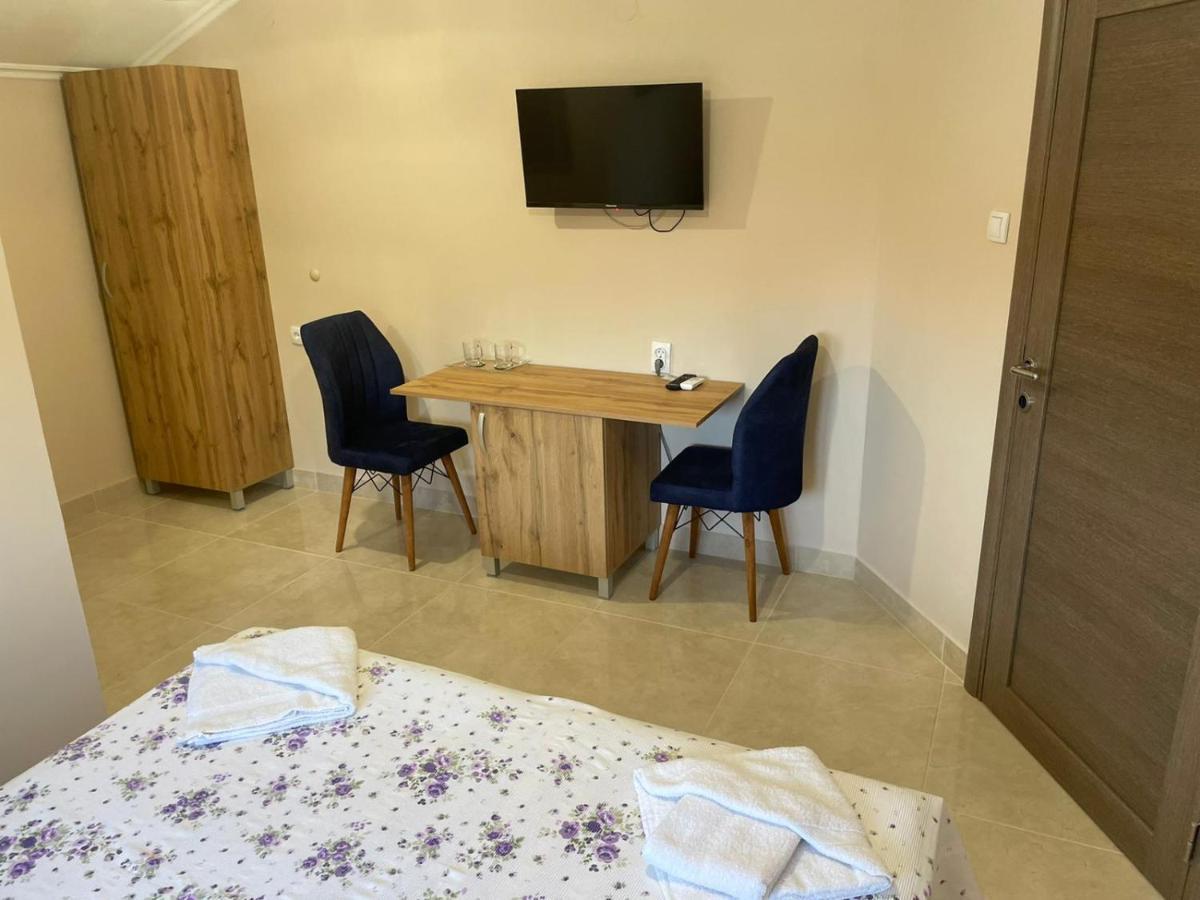 Vila Boska Palic Ngoại thất bức ảnh