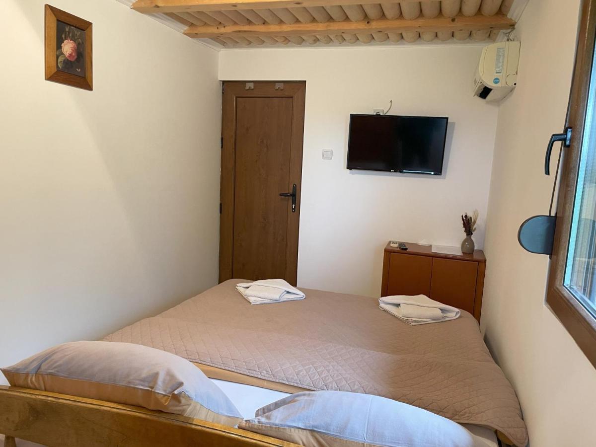 Vila Boska Palic Ngoại thất bức ảnh