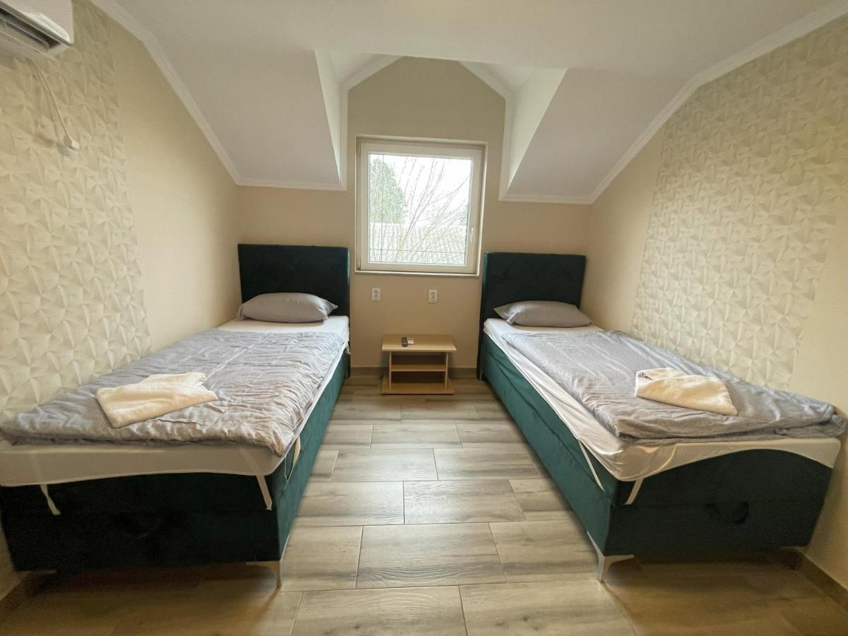 Vila Boska Palic Ngoại thất bức ảnh