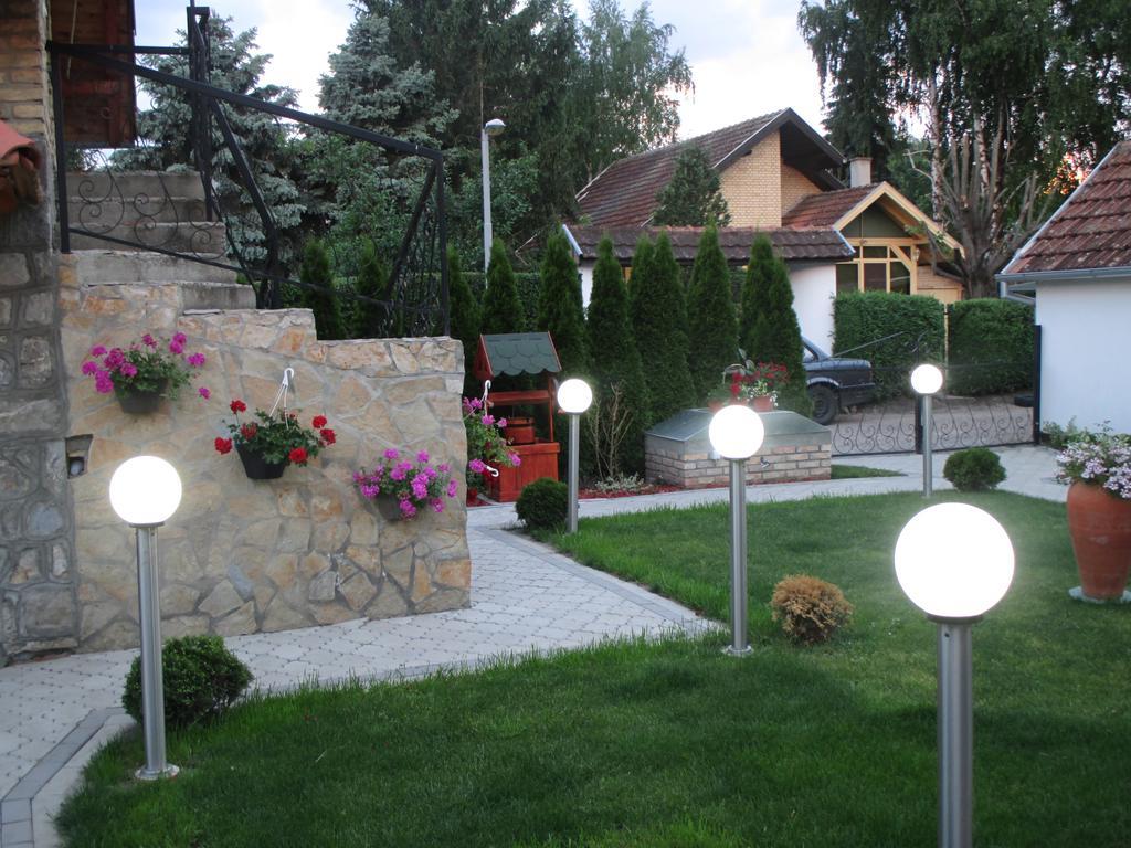 Vila Boska Palic Ngoại thất bức ảnh